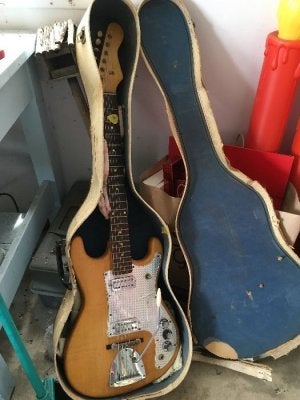 Guitar estate sale deals