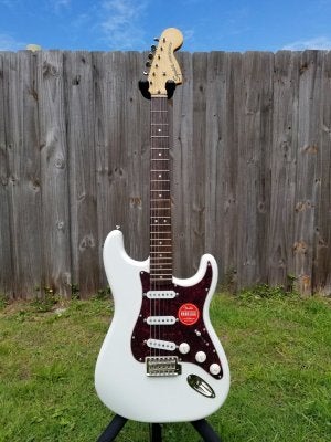 NGD and quick review Classic Vibe 70 s Stratocaster Squier Talk