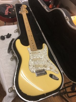 Fender mexico deluxe roadhouse stratocaster discount