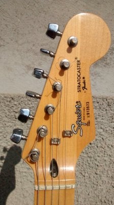Guitar dater project squier deals